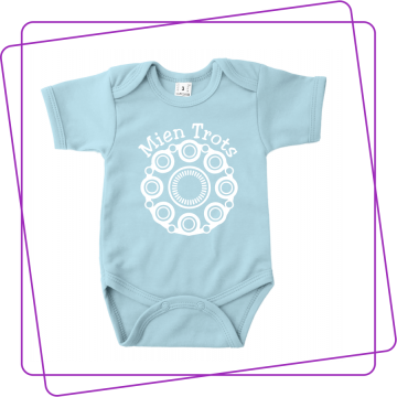 Mien Trots knop rompertje 